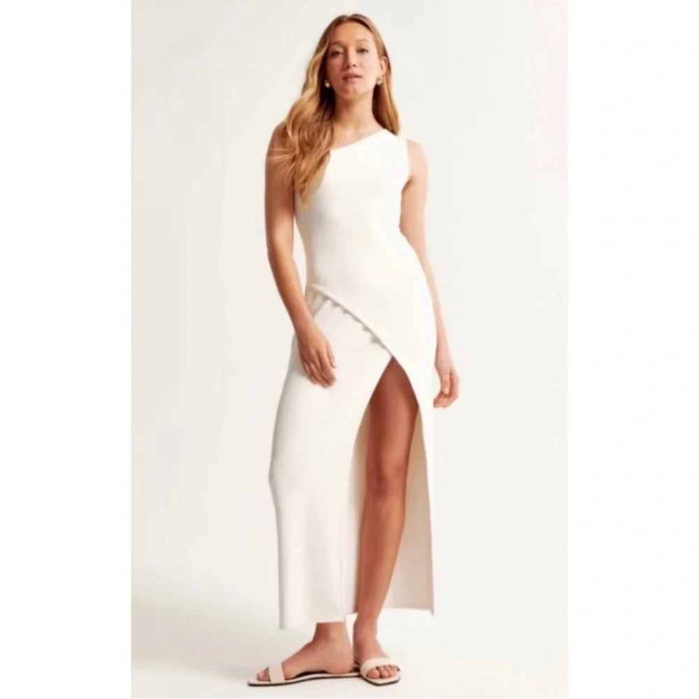 ABERCROMBIE | NWT Ribbed Thigh Slit One-Shoulder Maxi Dress in Ivory, Size Small